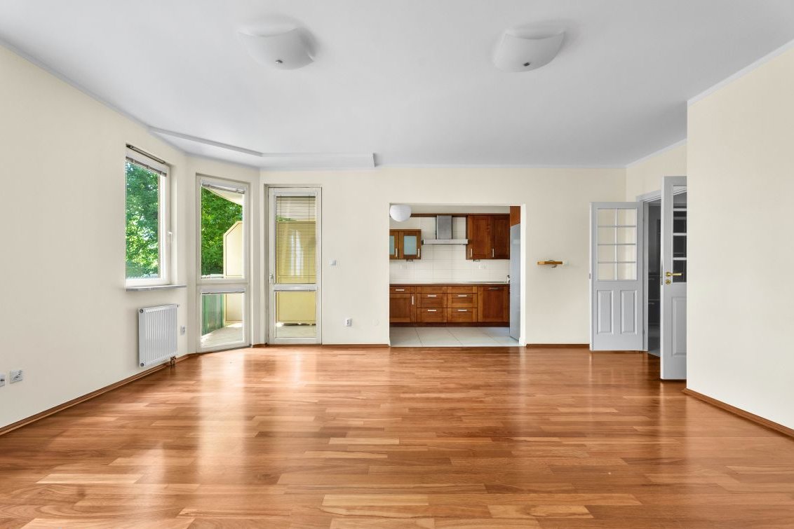 91,6 m² + Komórka + Garaż + Balkon + Zieleń