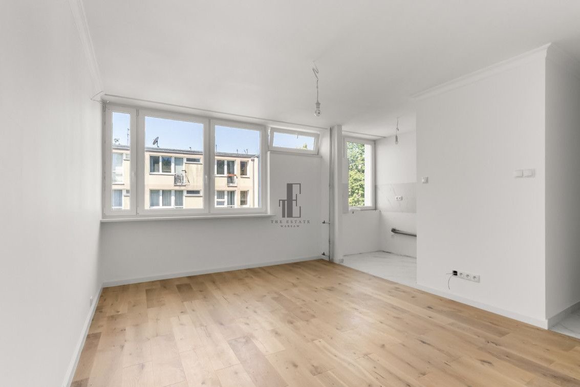 2 pokoje po remoncie | saska kępa| balkon