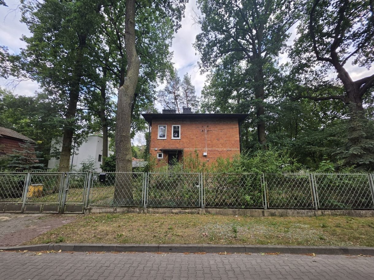 Działka 1248m2 wraz z domem 120m