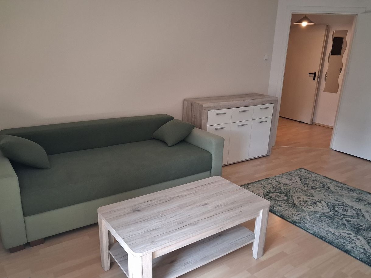 BEZPOŚREDNIO OD WŁAŚCICIELA. 3 POKOJE 75 m2. CENTRUM. UMEBLOWANE.