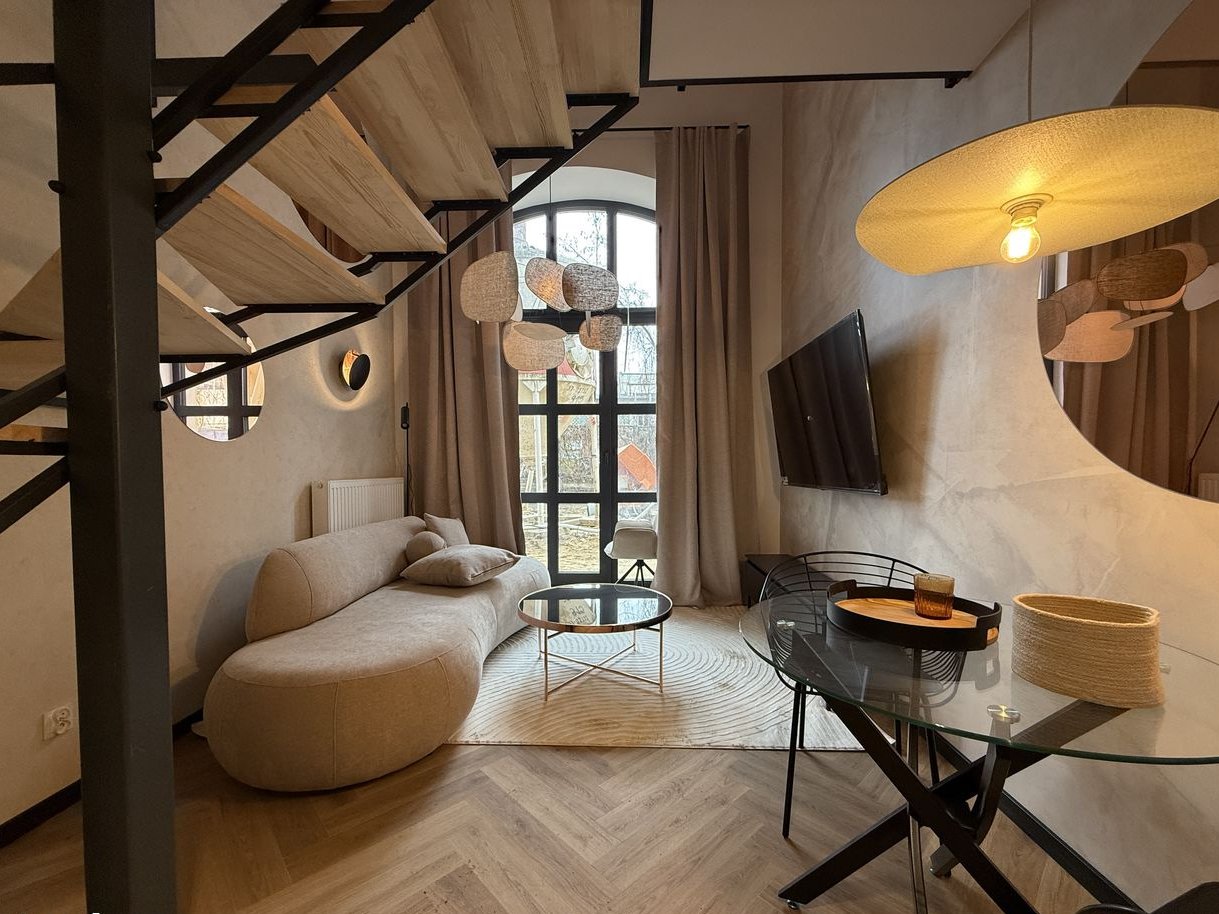 Loft z Ogródkiem + Antresola | WIMA Apartments | Hala Garażowa GRATIS!