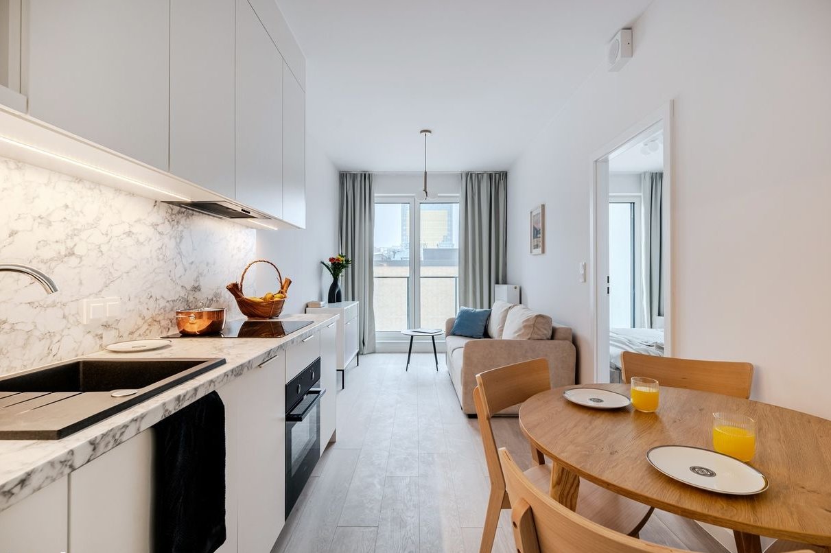 2 Pokoje z garderobą | Internet w cenie | Pets friendly | CH Promenada
