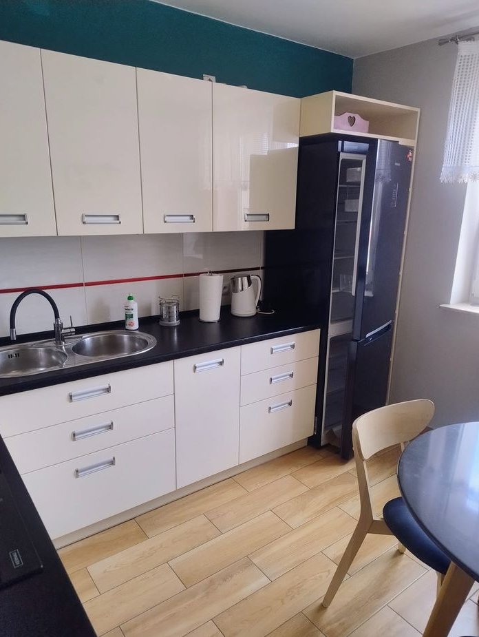 Mieszkanie 3-pokojowe z balkonem do wynajęcia