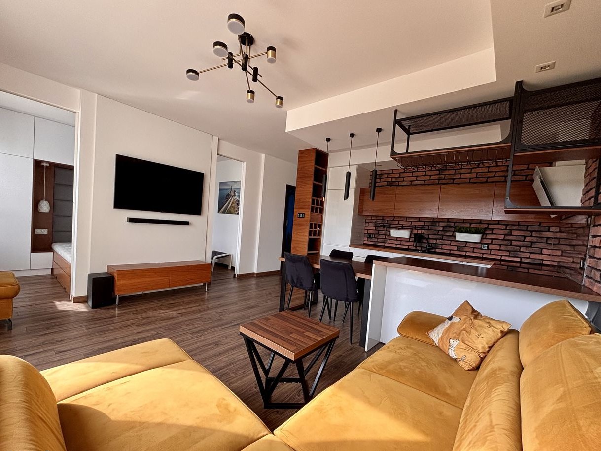 Apartament mieszkanie 4 pokoje Brzeźno plaża 600m