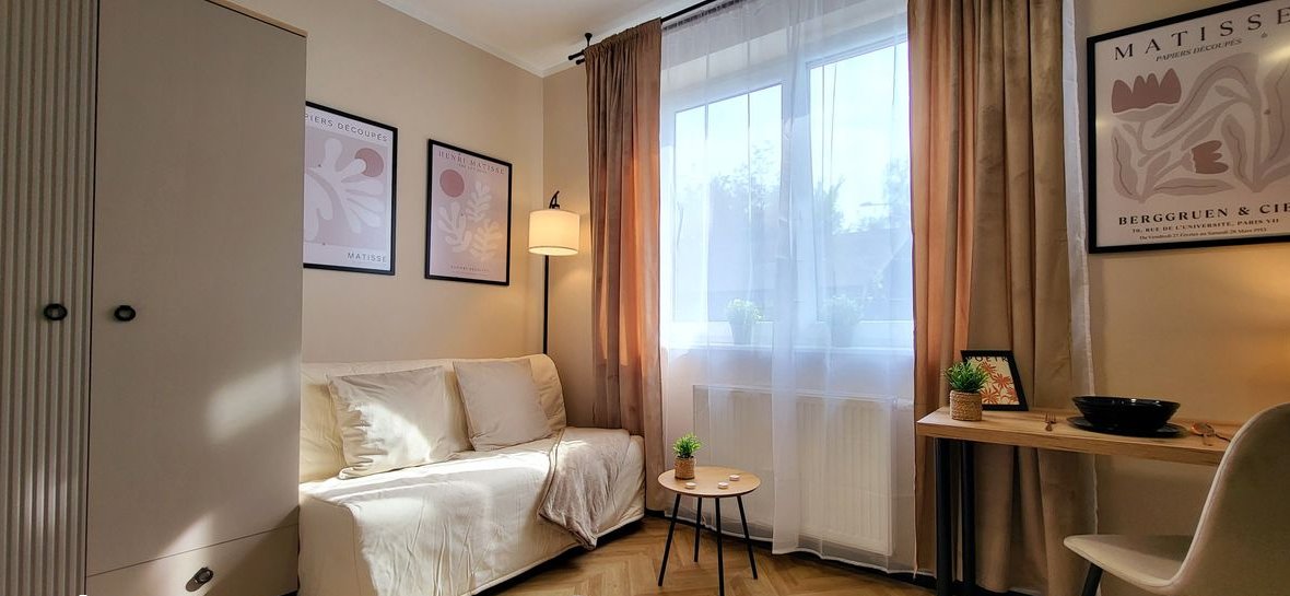 BEZ PROWIZJI|Kawalerka 18m2|własny ogródek 22m2|parking|TV net w cenie