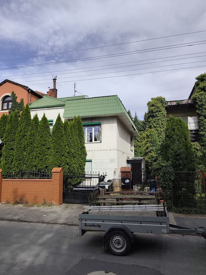 DOM JEŻYCE 162M2 POD WYNAJEM pracowniczy lub REMONT/ROZBUDOWA