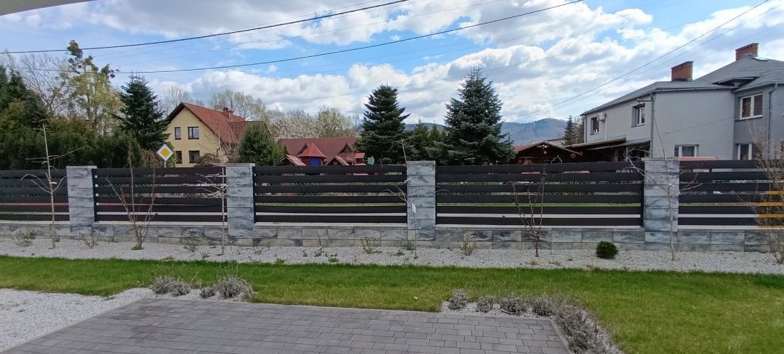 Z widokiem na góry. Luksusowy dom do zamieszkania