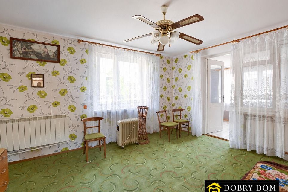 Przestronny dom z piękną działką