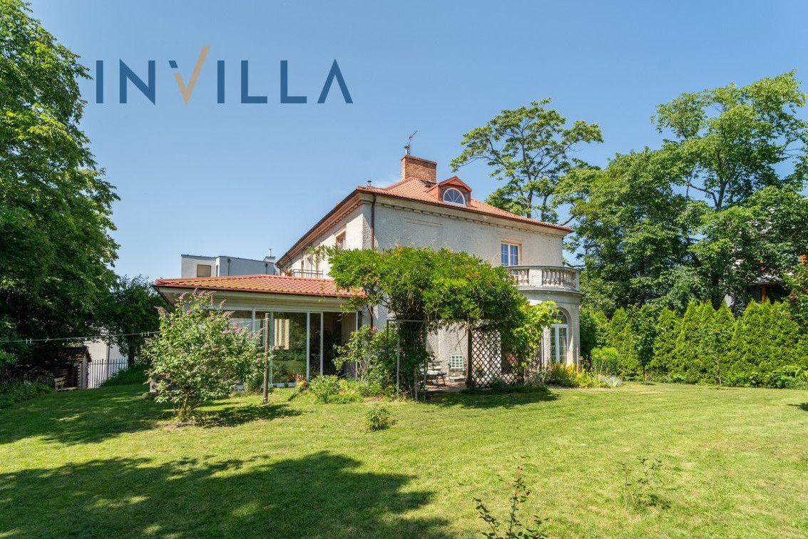 Willa z dużym ogrodem na Kamiennej Górze